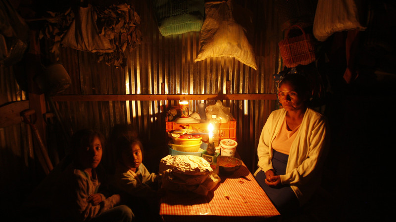 Image depicting energy poverty in Nigeria - Rhinobay Energy