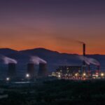image of oil refinery - rhinobay energy